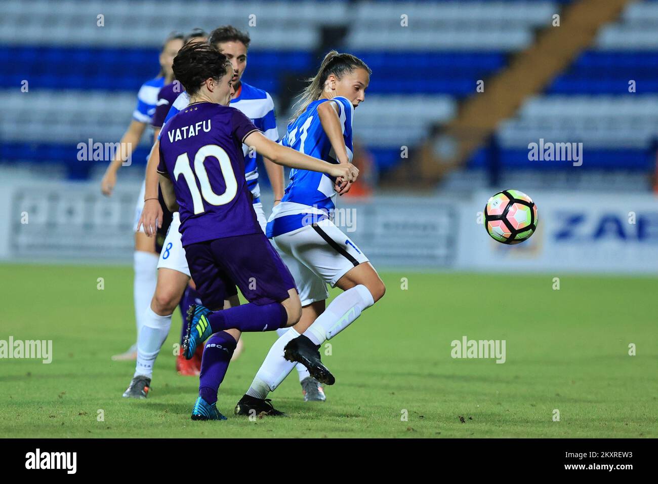 Stefania Vatafu d'Anderlecht et Merjema Medic de ZNK Osijek lors d'un match du groupe de course 3 des champions de la Ligue des champions de l'UEFA entre ZNK Osijek et Anderlecht au stade Gradski Vrt, sur 21 août 2021, à Osijek, en Croatie. Photo: Davor Javorovic/PIXSELL Banque D'Images