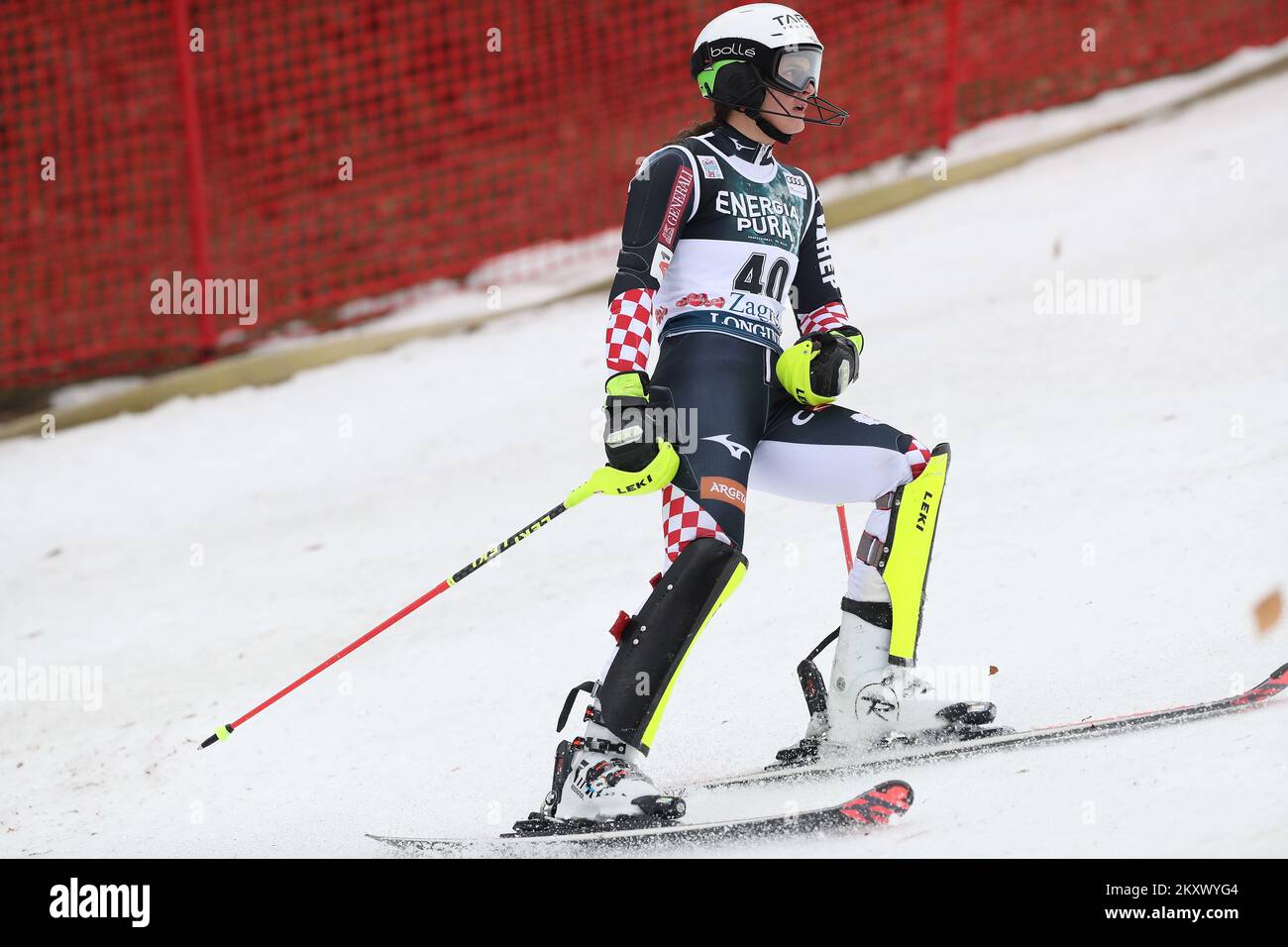 ZAGREB, CROATIE - JANVIER 04: Zrinka Ljutic de Croatie lors de la première course de l'Audi FIS ski World Snow Queen Trophée femme Salom sur 4 janvier 2022 à Zagreb, Croatie. Photo: Luka Stanzl/PIXSELL Banque D'Images