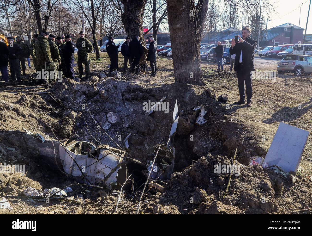 Photo prise sur 12 mars 2022, montre l'épave du drone Tu-141 Strizh à  Zagreb, en Croatie, sur 12 mars 2022. Une forte détonation a bouleversé les  habitants de la partie ouest de