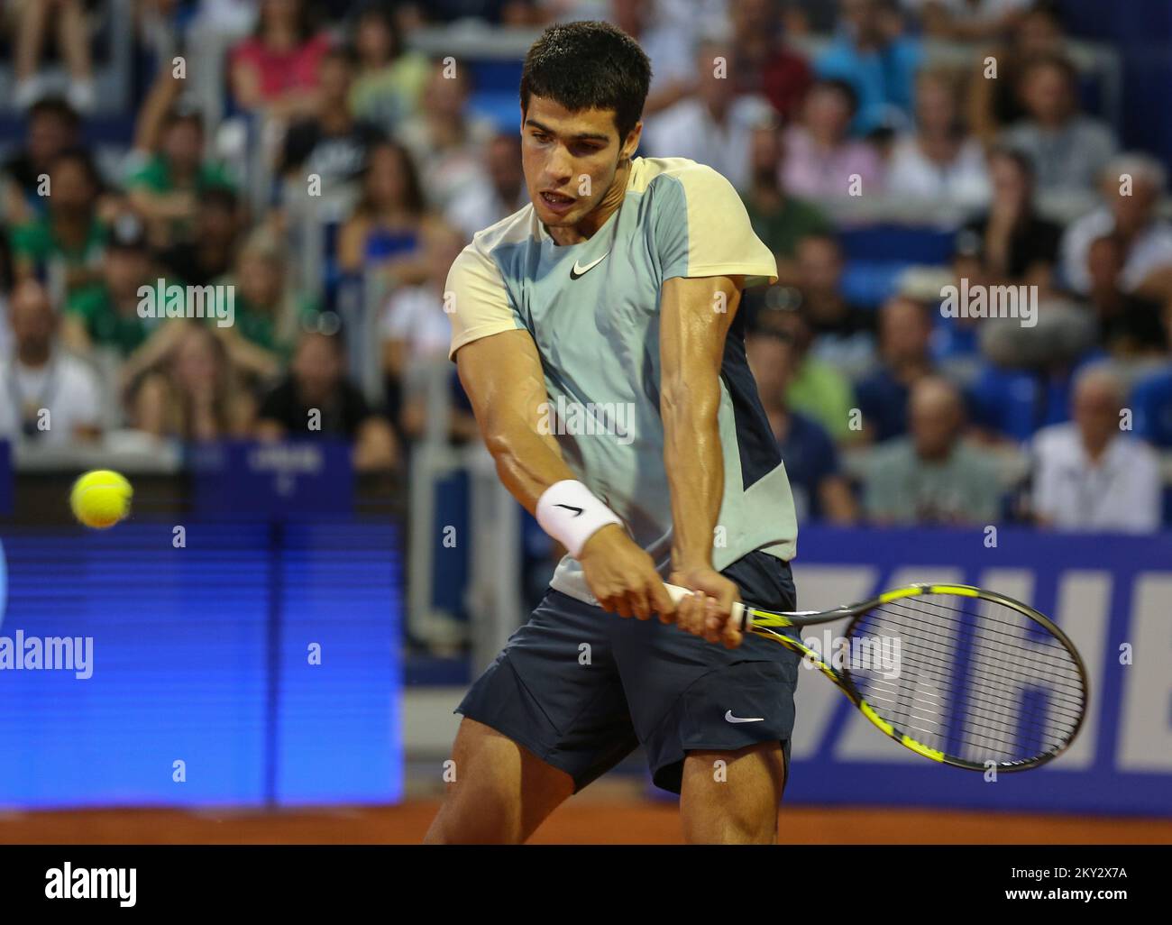 UMAG, CROATIE - JUILLET 31: Carlos Alcaraz, d'Espagne, joue contre Jannik sinner, d'Italie, lors du match unique final de Menâ€™s le jour 8 de la Croatie 2022 Oumag ouvert au stade ATP Goran Ivanisevic sur 31 juillet 2022 à Umag, Croatie. Photo: Jurica Galoic/PIXSELL Banque D'Images