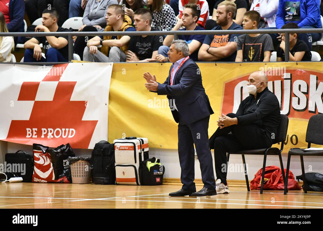 Entraîneur en chef de Croatie Marinko Mavrovic lors du match de qualification de la coupe du monde du Futsal de la FIFA 2023 entre la Croatie et la Hongrie sur 7 octobre 2022, à Slavonski Brod, en Croatie. Photo: Ivica Galovic/PIXSELL Banque D'Images
