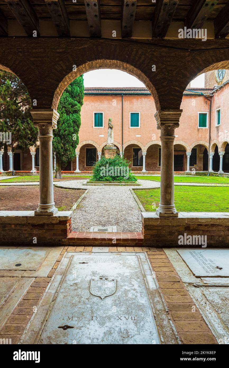 Italie Vénétie Venise - Eglise de San Francesco della Vigna - Couvent - Cloister Banque D'Images