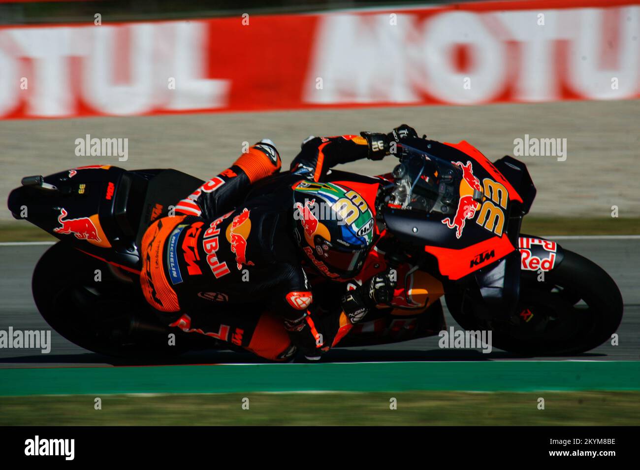 Brad Binder pendant le MotoGP 2022 Catalan GP Banque D'Images