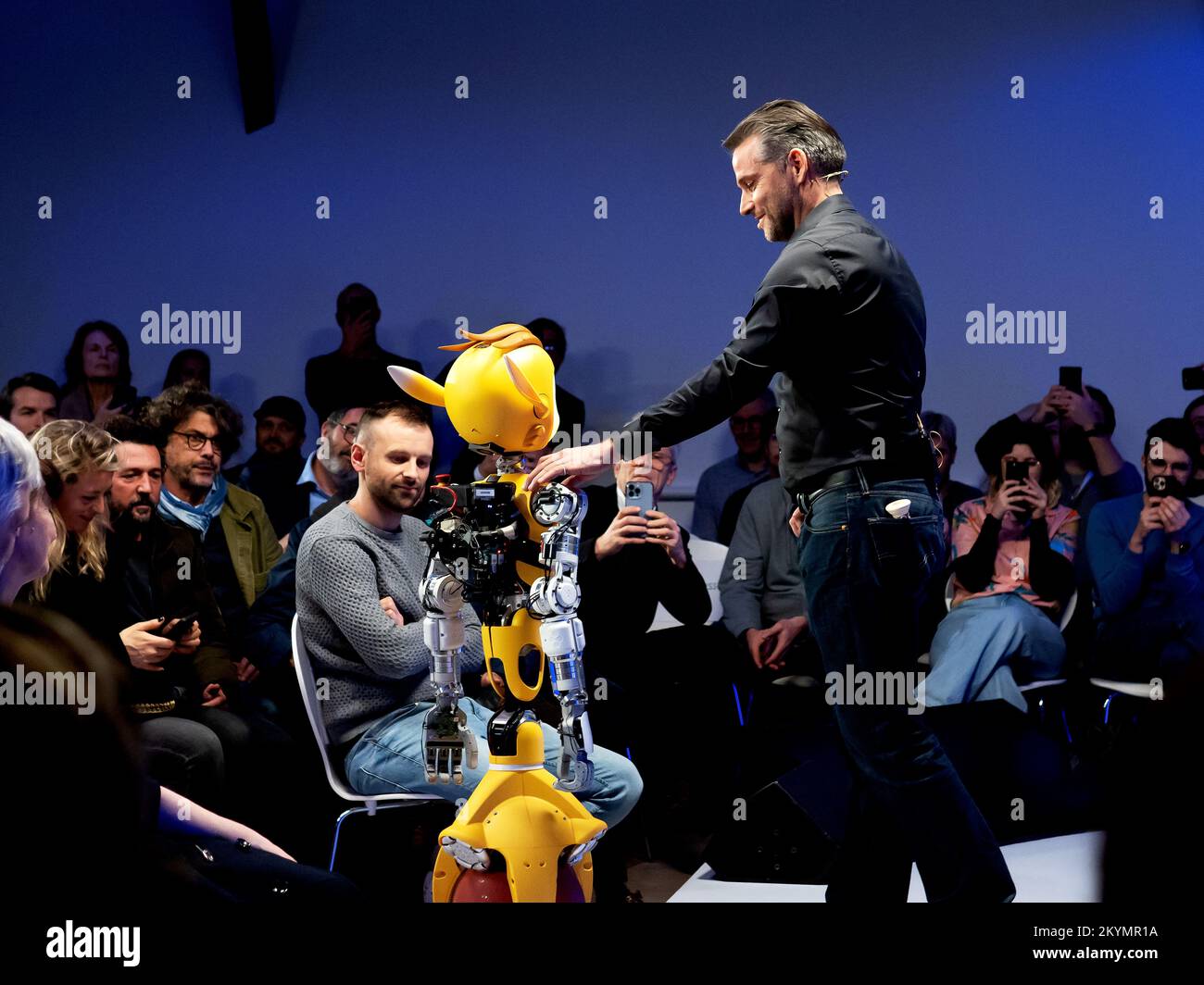 Dévoilement du prototype de robot Mirokai par Jerome Monceaux, PDG d'Enchanted Tools à Paris, France. Banque D'Images