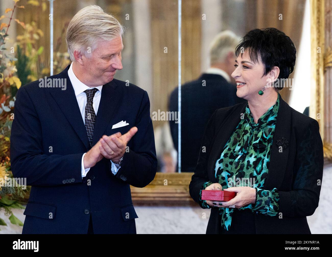 Bruxelles. Belgique, 01/12/2022, Roi Philippe - Filip de Belgique et Commandant de l'ordre de Léopold Josiane / JO Lemaire photographié lors d'une réception royale pour les personnes qui ont reçu la grâce de la noblesse, le jeudi 01 décembre 2022, au Palais Royal de Bruxelles. BELGA PHOTO BENOIT DOPPAGNE Banque D'Images