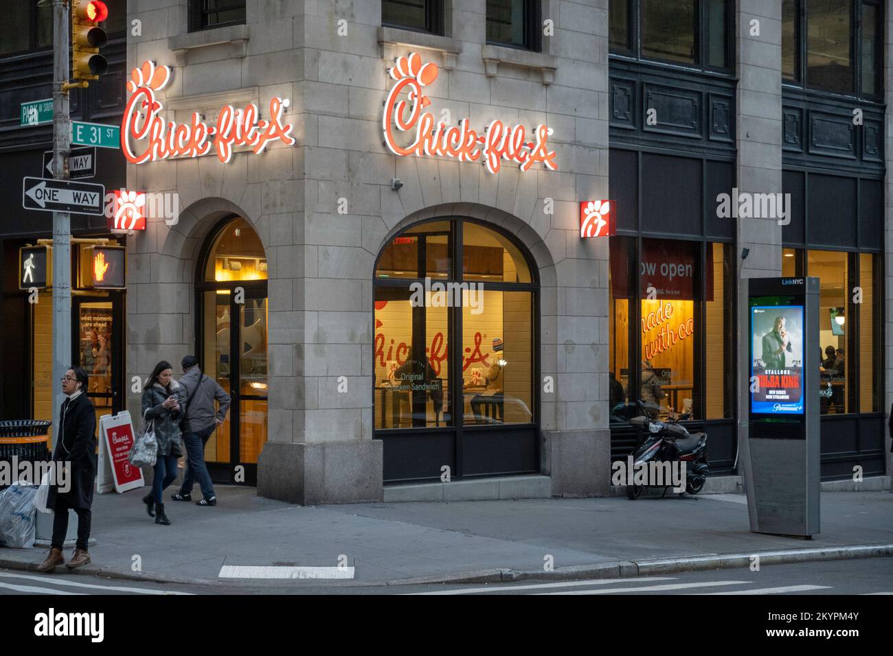 Chick-fil-A Corner Store sur Park Avenue South à New York City, USA 2022 Banque D'Images