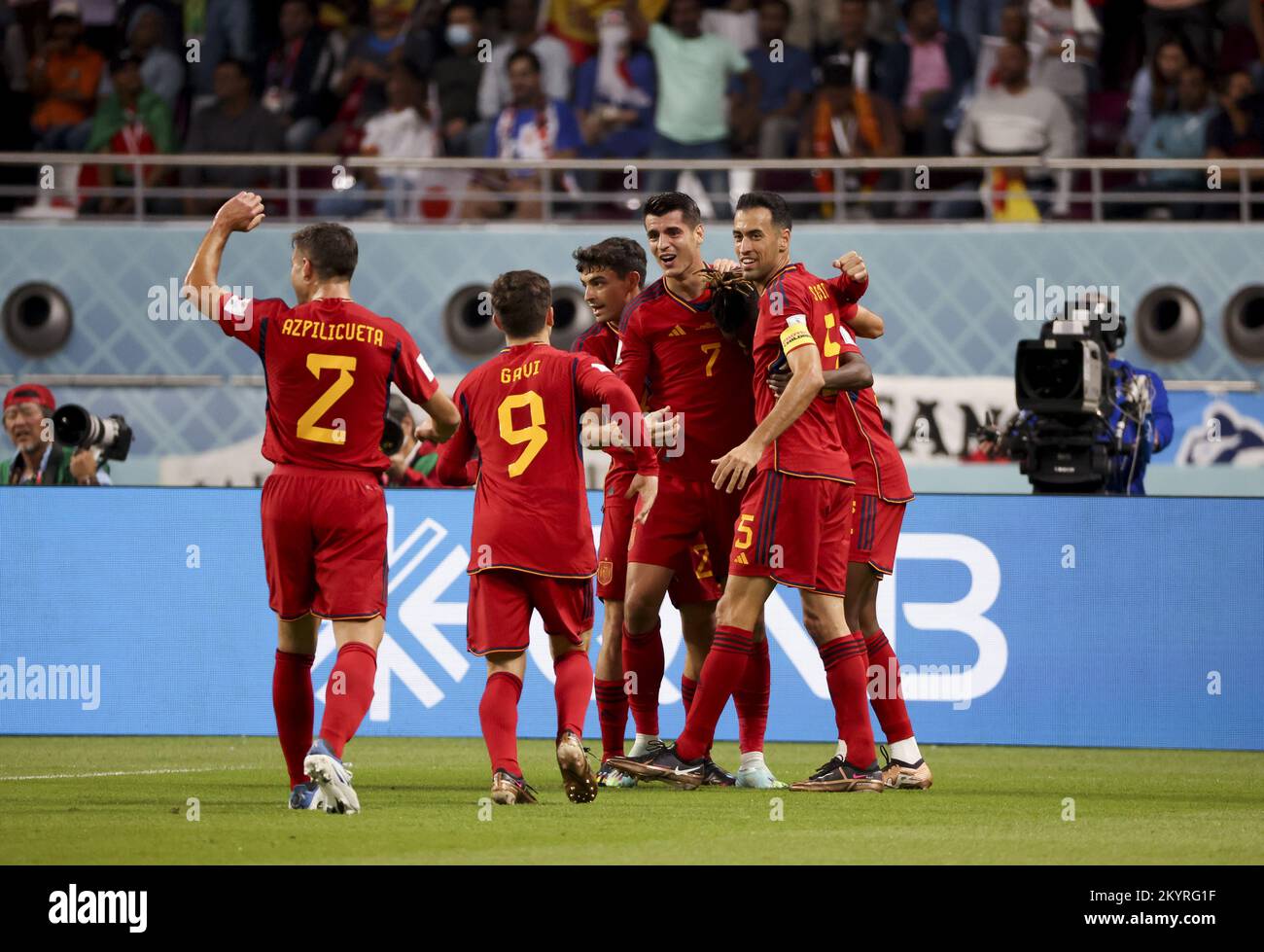 AR-Rayyan, Qatar - 01/12/2022, Alvaro Morata d'Espagne célèbre son but avec Sergio Busquets et ses coéquipiers lors de la coupe du monde de la FIFA 2022, match de football du Groupe E entre le Japon et l'Espagne sur 1 décembre 2022 au stade international de Khalifa à AR-Rayyan, Qatar - photo: Jean Catuffe/DPPI/LiveMedia Banque D'Images