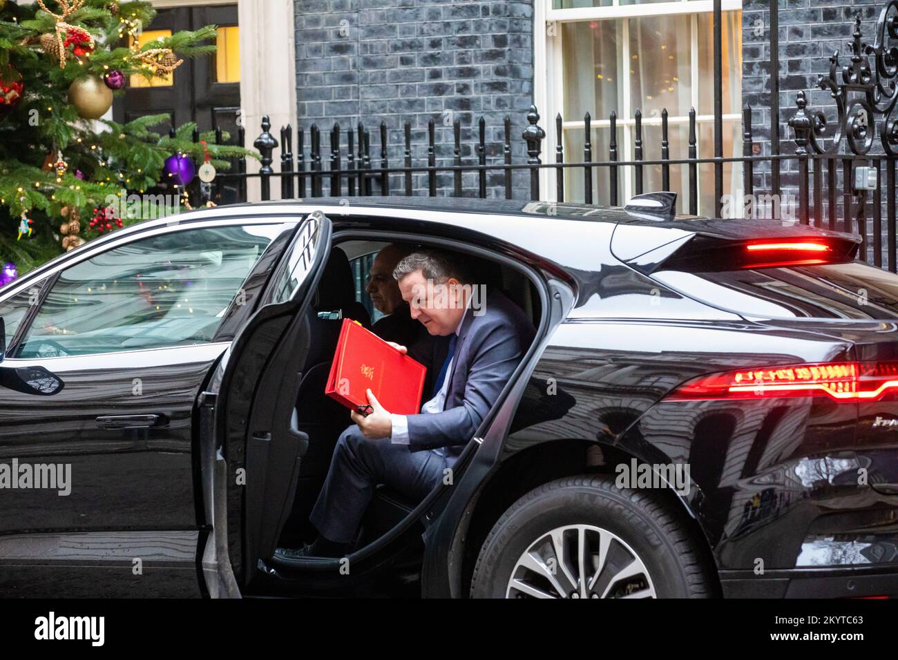 Le député de RT Hon Mel Stride, secrétaire d'État au travail et aux pensions, arrive au 10 Downing Street, à Londres, pour une réunion du Cabinet Banque D'Images