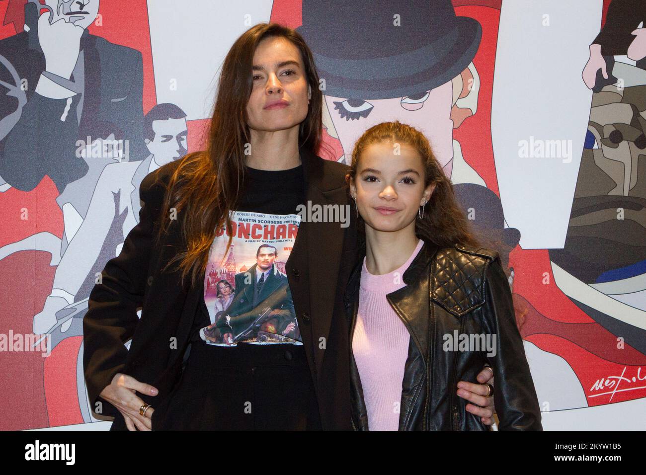 Turin, Italie. 2nd décembre 2022. L'actrice Kasia Smutniak (à gauche) avec l'actrice Greta Santi (à droite) photocall de 'Pantafa' au Festival du film de Turin 2022. Banque D'Images