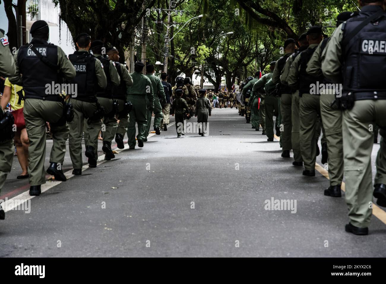 Salvador, Bahia, Brésil - 07 septembre 2016: La police militaire est vue marcher pendant les célébrations du jour de l'indépendance brésilienne dans la ville de Salvador Banque D'Images