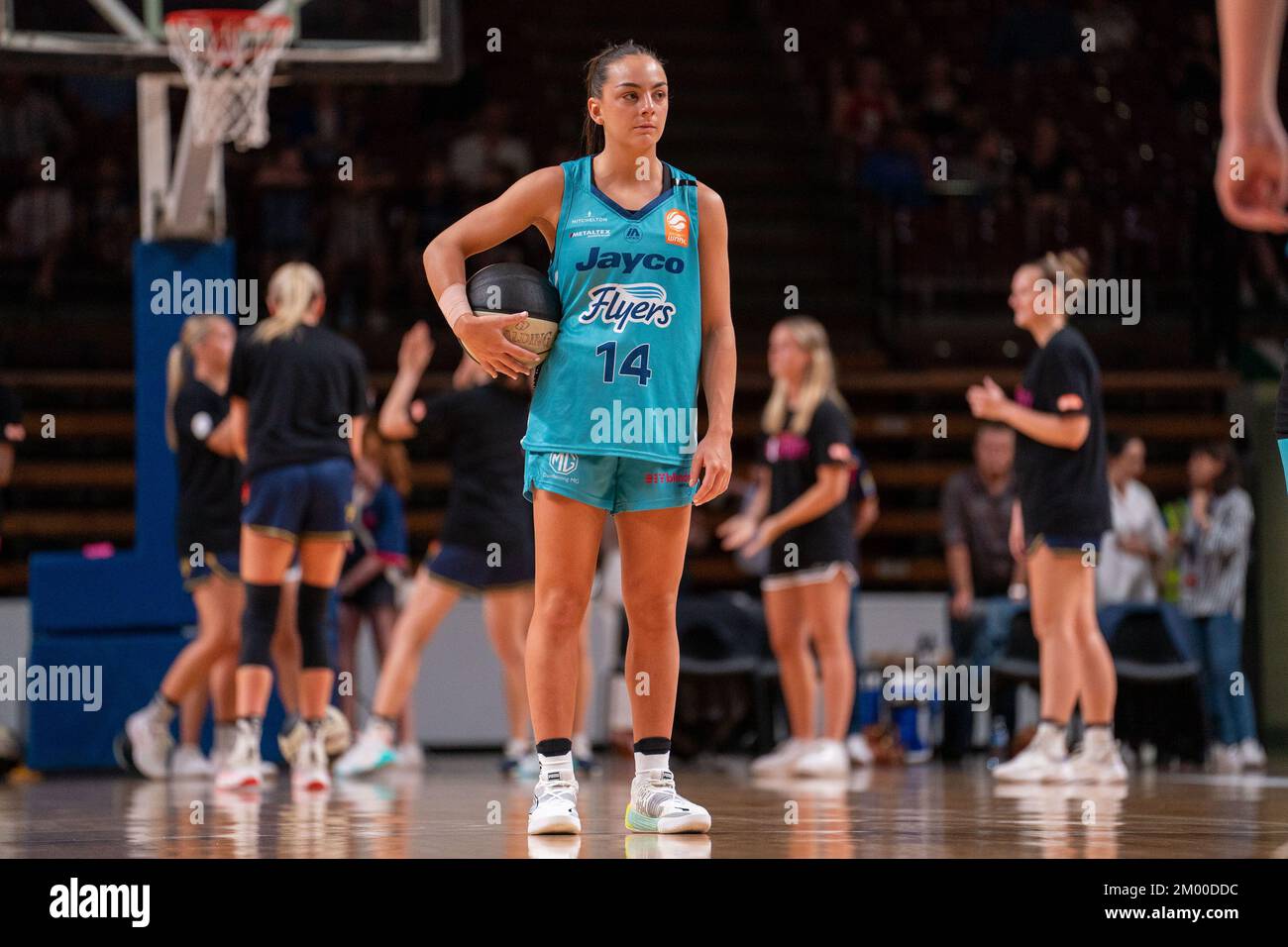 Adélaïde, Australie. 03rd décembre 2022. Adélaïde, Australie méridionale, 3 décembre 2022 : Monique Conti (14 South Side Flyers) regarde pendant le match de Cygnet WNBL entre Adelaide Lightning et Southside Flyers au stade Adelaide 36ers à Adélaïde, en Australie. (NOE Llamas/SPP) crédit: SPP Sport Press photo. /Alamy Live News Banque D'Images