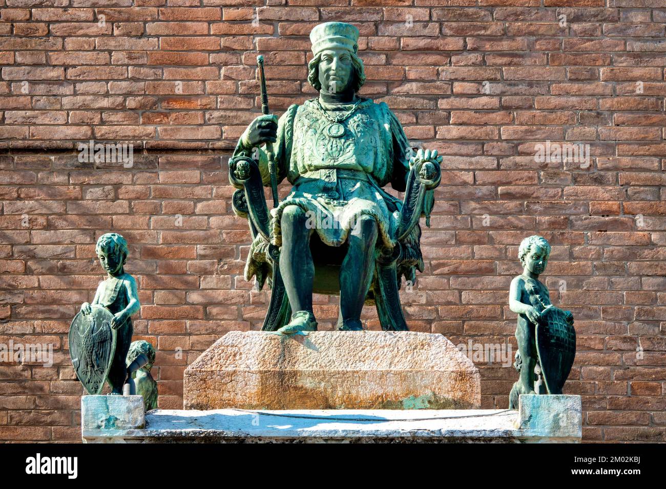 Statue de Borso d'Este sur le Palazzo Municipale, Ferrara, Italie Banque D'Images
