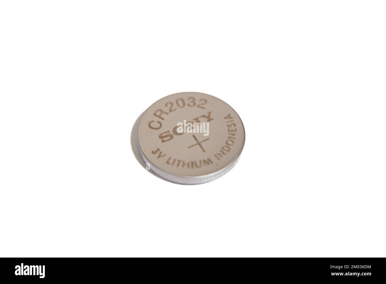 Pile bouton au lithium de 3 V de CR2032 piles normalement utilisée pour les petits appareils électroniques tels que les calculatrices Banque D'Images