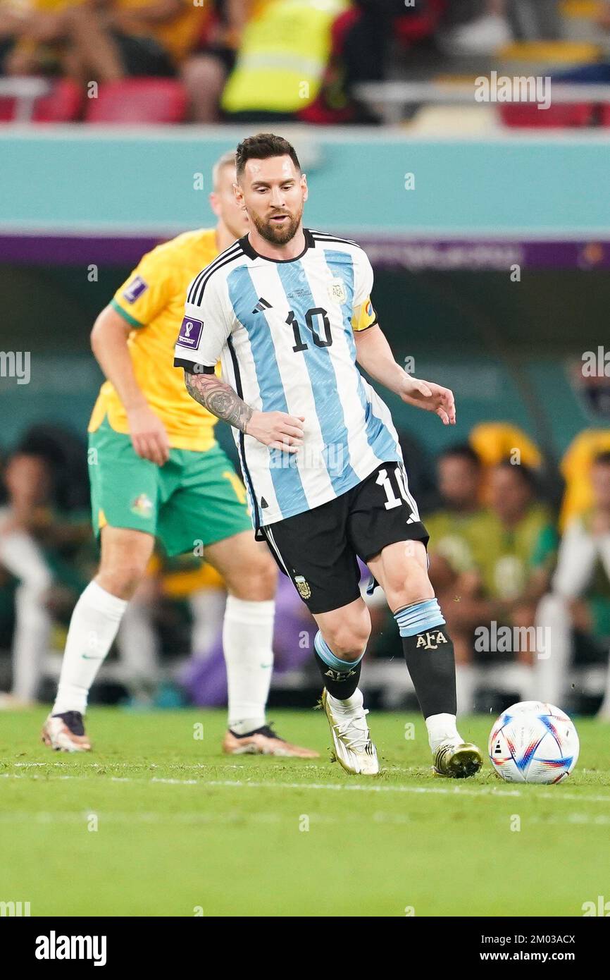 AL RAYYAN, QATAR - DÉCEMBRE 3 : joueur de l'Argentine Lionel Messi pendant la coupe du monde de la FIFA Qatar 2022 Round of 16 match entre l'Argentine et l'Australie au stade Ahmad bin Ali sur 3 décembre 2022 à Al Rayyan, Qatar. (Photo de Florencia Tan Jun/PxImages) crédit: PX Images/Alamy Live News Banque D'Images