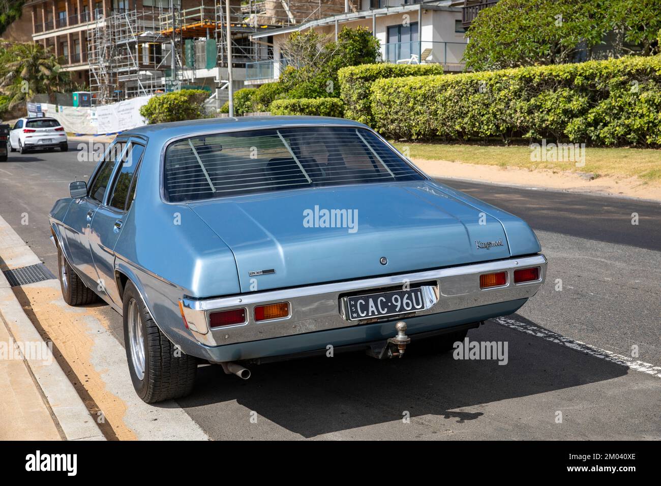 L'industrie automobile australienne, modèle 1972 Holden Kingswood berline berline berline berline voiture garée à Palm Beach, Sydney, NSW, Australie Banque D'Images