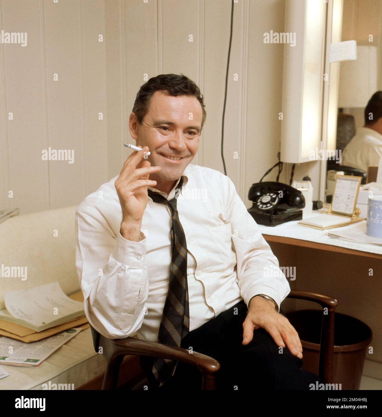 Jack Lemmon. Acteur américain, 1925-2001. Photo lors d'une apparition à la télévision américaine 1963. Roland Palm réf. 5:36:10 Banque D'Images