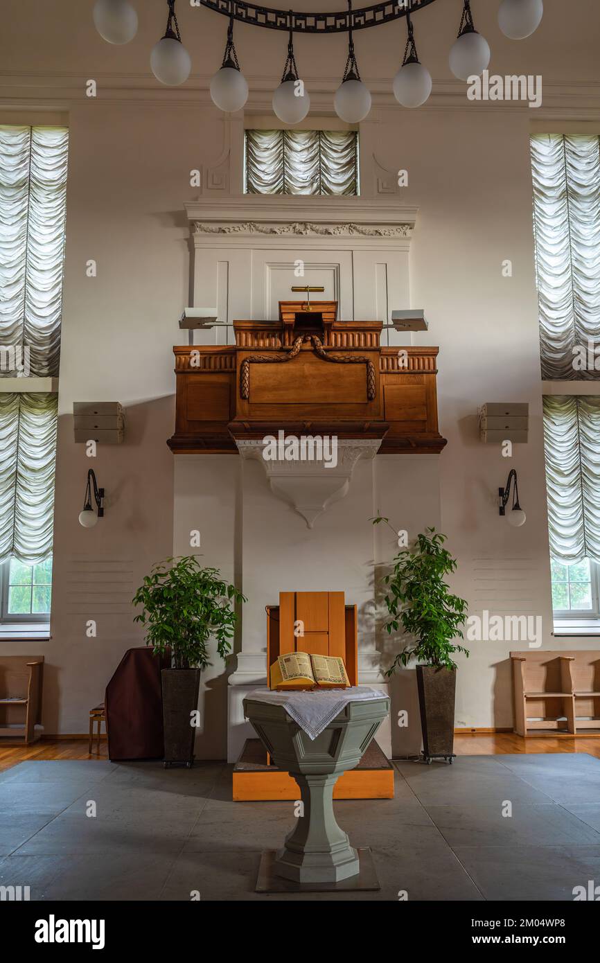 Embrach, Suisse - 23 octobre 2022 : intérieur de l'église évangélique réformée d'Embrach Banque D'Images