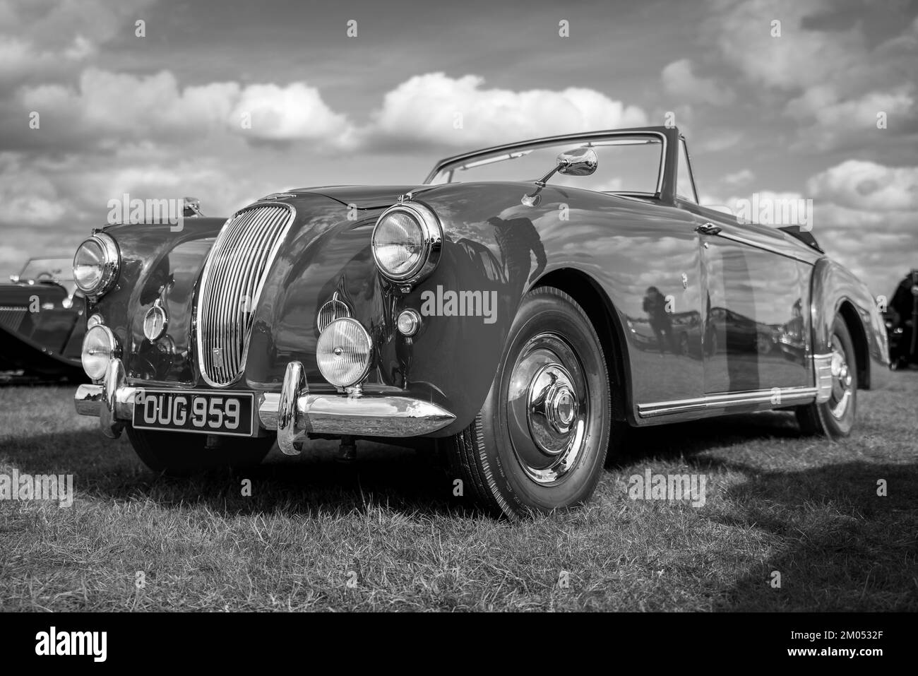 1955 Aston Martin Lagonda ’OUG 959’ exposé au Scramble d’octobre qui s’est tenu au Bicester Heritage Centre le 9th octobre 2022 Banque D'Images