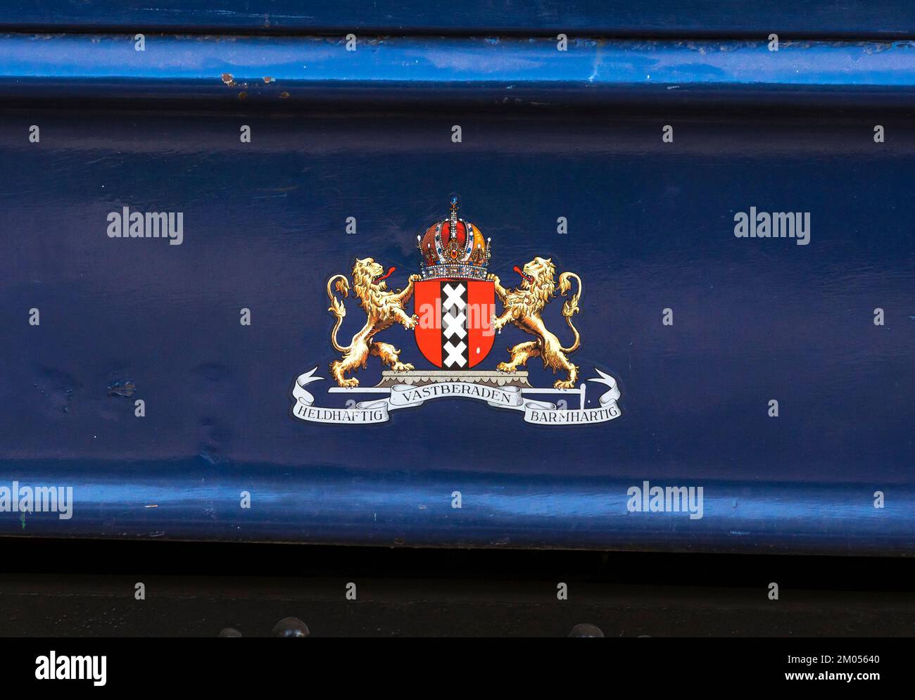 Armoiries sur le côté du tramway d'Amsterdam, musée des transports East Anglian Banque D'Images