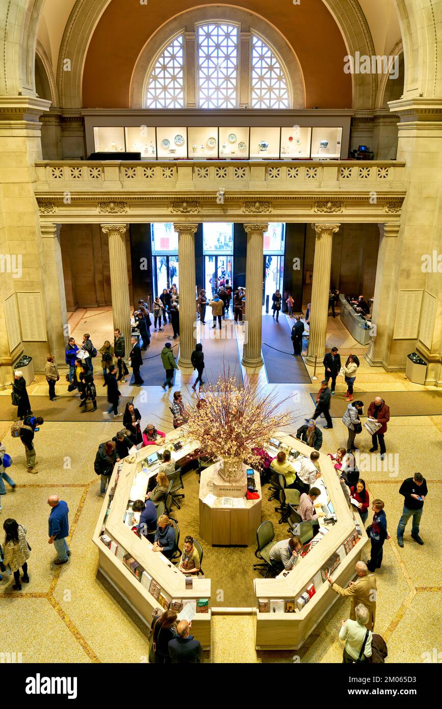 New York. Manhattan. États-Unis. Le Metropolitan Museum of Art L'entrée Banque D'Images