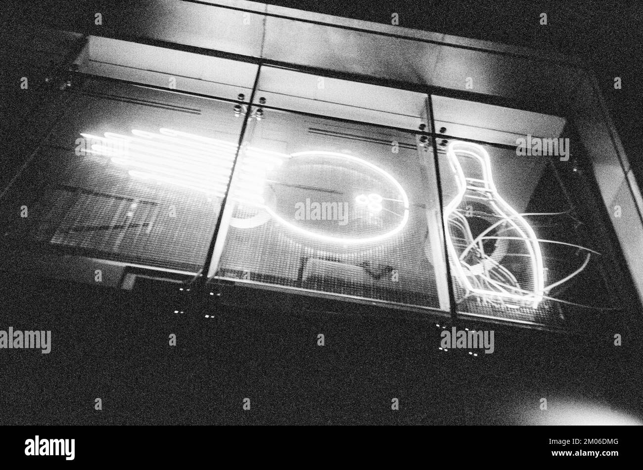 Panneau Bowlarama Neon, Glasgow, Écosse, Royaume-Uni. Banque D'Images