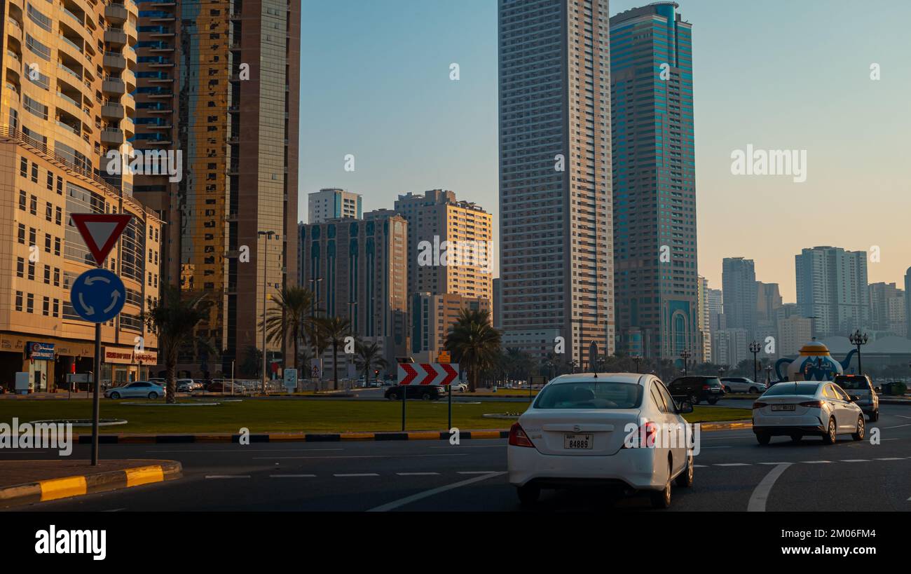 Sharjah vue sur la ville pendant le coucher du soleil Banque D'Images