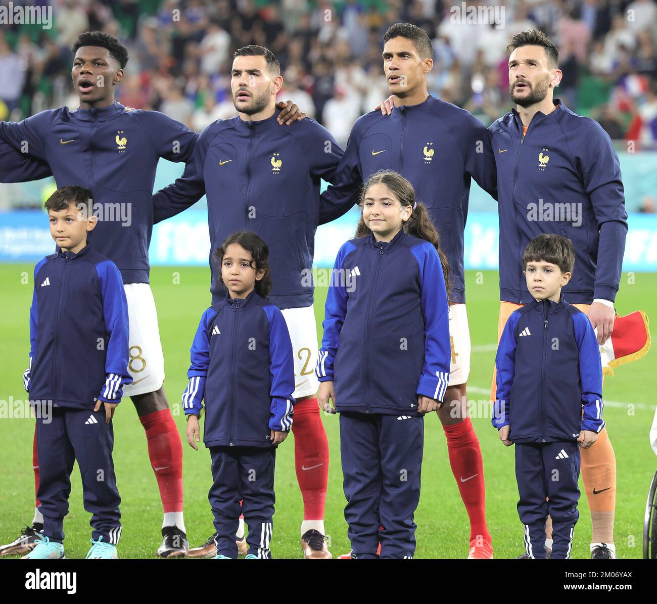 Qatar, Doha. 4th décembre 2022. Coupe du monde 2022.Match #52 France vs. Pologne.Stade Al Thumama et principal Media Center Stade virtuel.France : #9 GIROUD Olivier un but .#10 Kylian Mbappé 2 buts.Kylian Mbappé en action. (Credit image: © Seshadri Sukumar/ZUMA Press Wire) Banque D'Images