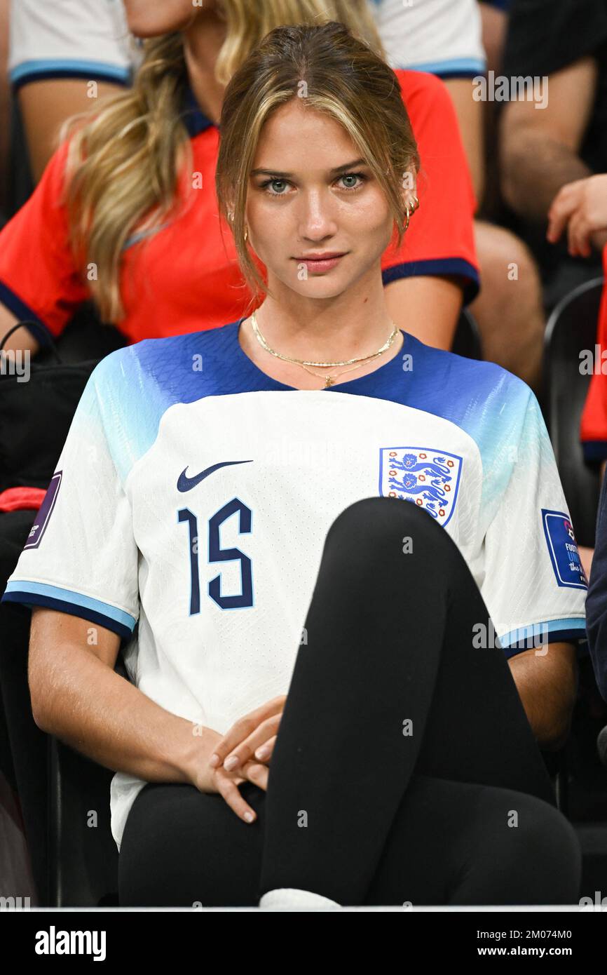 Doha, Qatar. 04th décembre 2022. Anna Modler, fille amie d'Eric Dier assiste au match Angleterre contre Sénégal de la coupe du monde de la Fifa Qatar 2022 au stade Al Bayt à Doha, Qatar sur 4 décembre 2022. Photo de Laurent Zabulon/ABACAPRESS.COM crédit: Abaca Press/Alamy Live News crédit: Abaca Press/Alamy Live News Banque D'Images