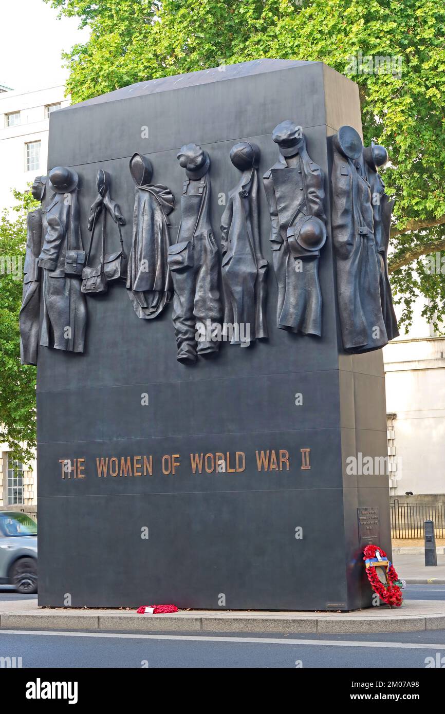 Femmes de la Seconde Guerre mondiale, mémorial à Whitehall , Westminster, Londres, Angleterre, Royaume-Uni, W1, à partir de 2005 Banque D'Images