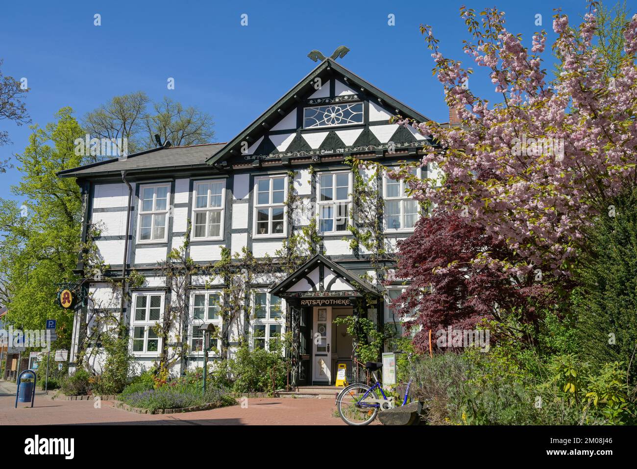 Fachwerkhaus, Ratsapotheke, Bad Bevensen, Niedersachsen, Allemagne Banque D'Images
