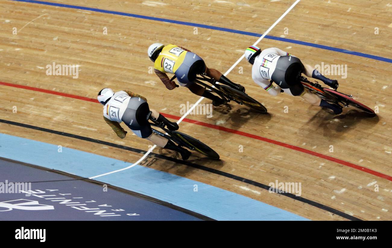 Track Cycling Champions League, Lee Valley Velodrome Londres. Stefan BÖTTICHER (GER), Kevin Santiago QUINTERO CHAVARRO (col) et Harrie LAVREYSEN ( Banque D'Images
