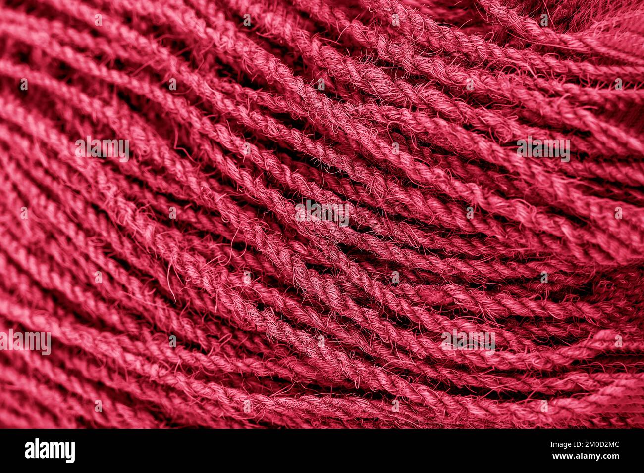 Cordes techniques en rouleau. Grunge la texture de couleur Viva Magenta Banque D'Images