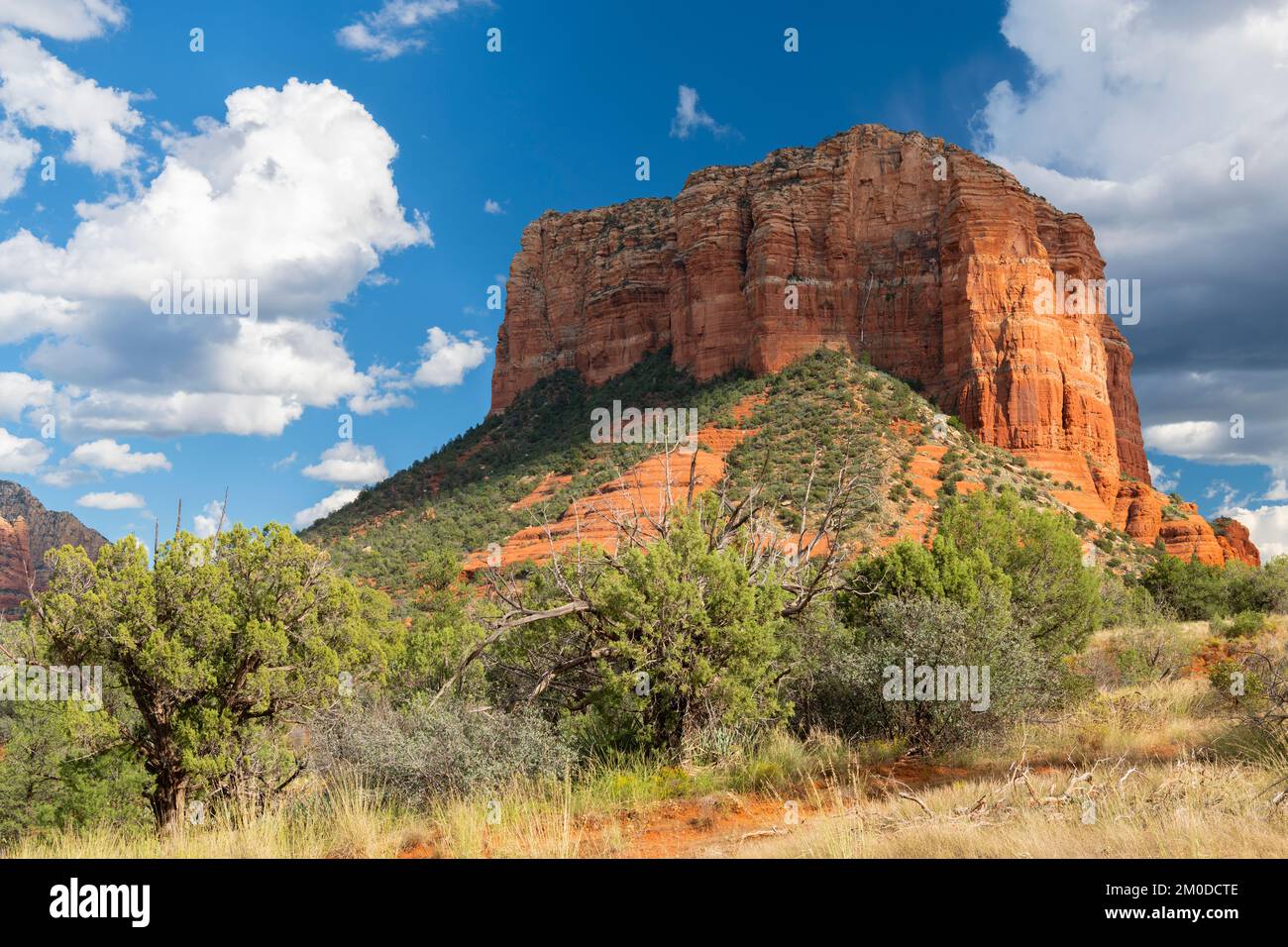 Courhouse Butte, près de Sedona, Arizona, États-Unis, octobre, Par Dominique Braud/Dembinsky photo Assoc Banque D'Images