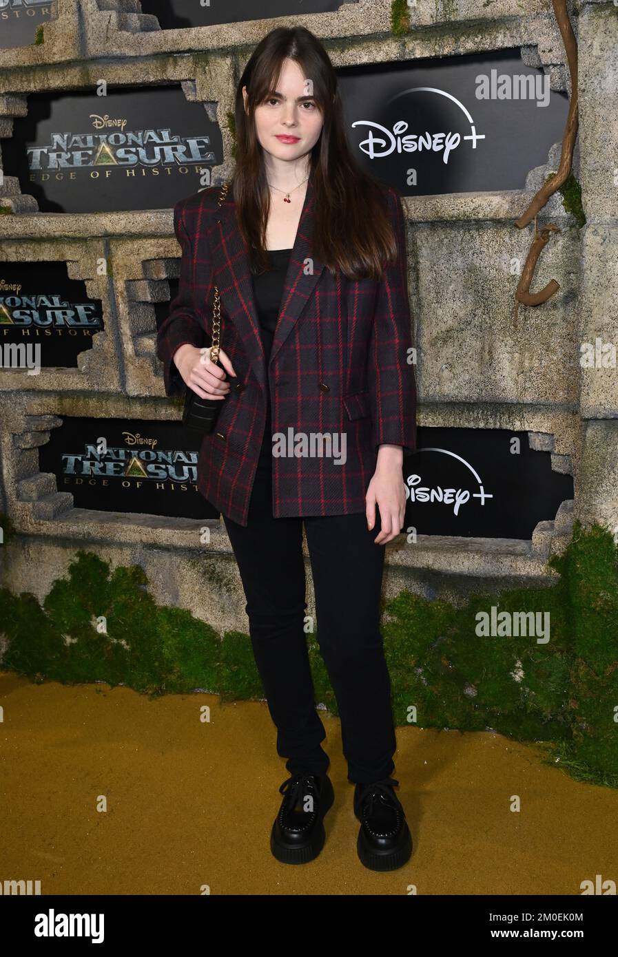 Los Angeles, États-Unis. 05th décembre 2022. Micaela Wittman à la première de la série Disney « National Treasure: Edge of History » au théâtre El Capitan, Hollywood. Crédit photo : Paul Smith/Alamy Live News Banque D'Images