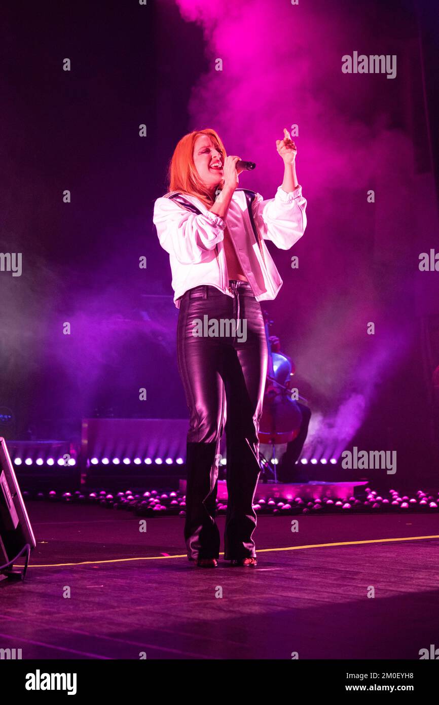 5 décembre 2022, Naples, Italie: Noemi est un chanteur-compositeur italien qui se produit au Teatro Bellini. (Credit image: © Francesco Cigliano/Pacific Press via ZUMA Press Wire) Banque D'Images