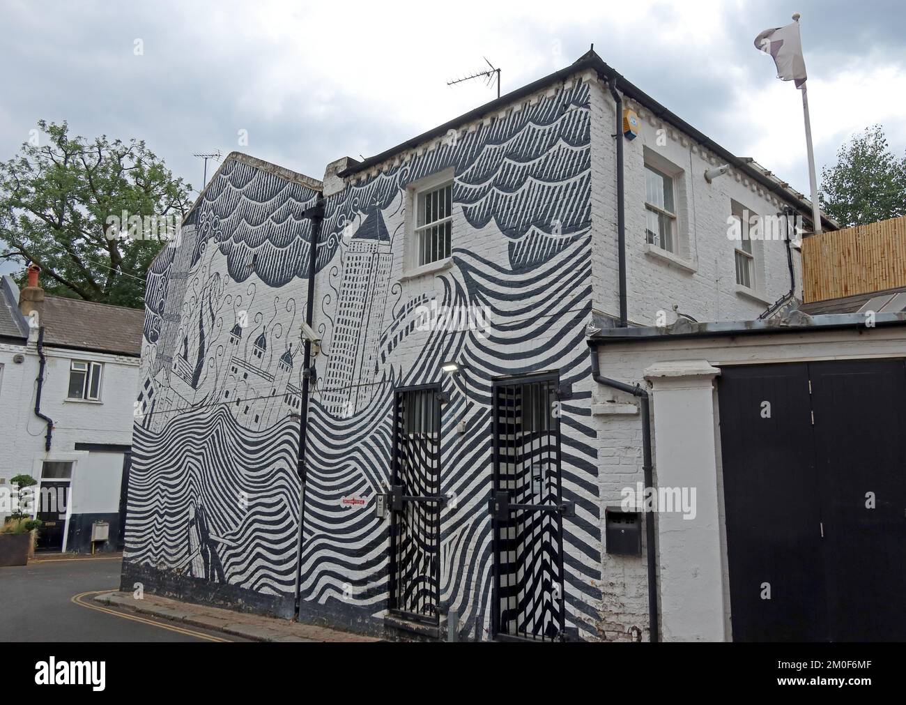 Enregistrements XL, œuvres de Thom York de Radiohead, The Gomer on murals of One Codlington Mews, Notting Hill, RBKC, Londres, Angleterre, Royaume-Uni, W11 2EH Banque D'Images