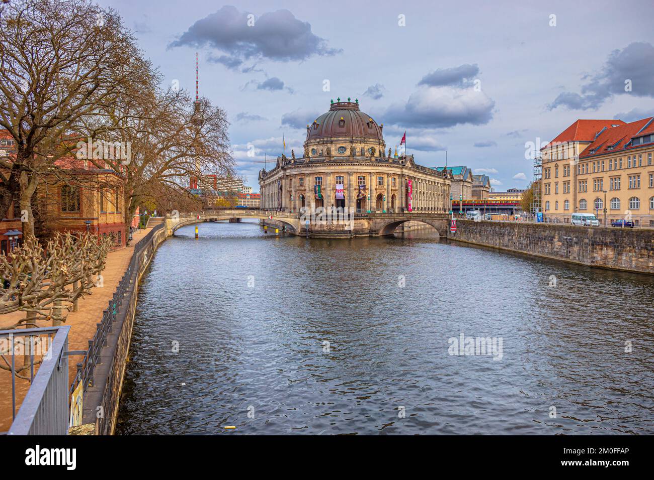 BERLIN, ALLEMAGNE - VERS AVRIL 2022 : le Museumsinsel de la ville de Berlin, Allemagne. Banque D'Images