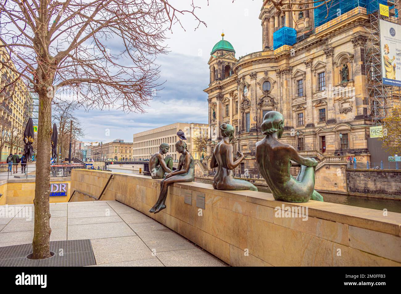 BERLIN, ALLEMAGNE - VERS AVRIL 2022 : le paysage urbain de la ville de Berlin, Allemagne. Banque D'Images