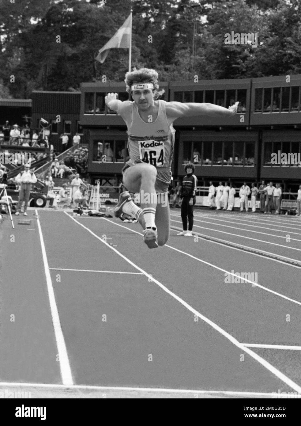 Finale de la coupe d'Europe en athlétisme 1987-06-27 à Göteborg Arne Holm Suède en triple saut 17,05 m troisième place Banque D'Images