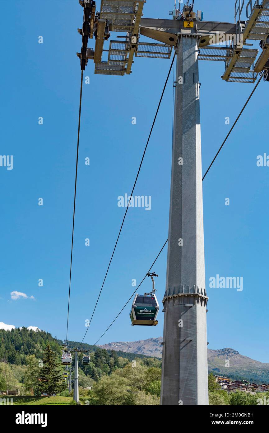 piste de ski et télésiège, bormio, italie Banque D'Images