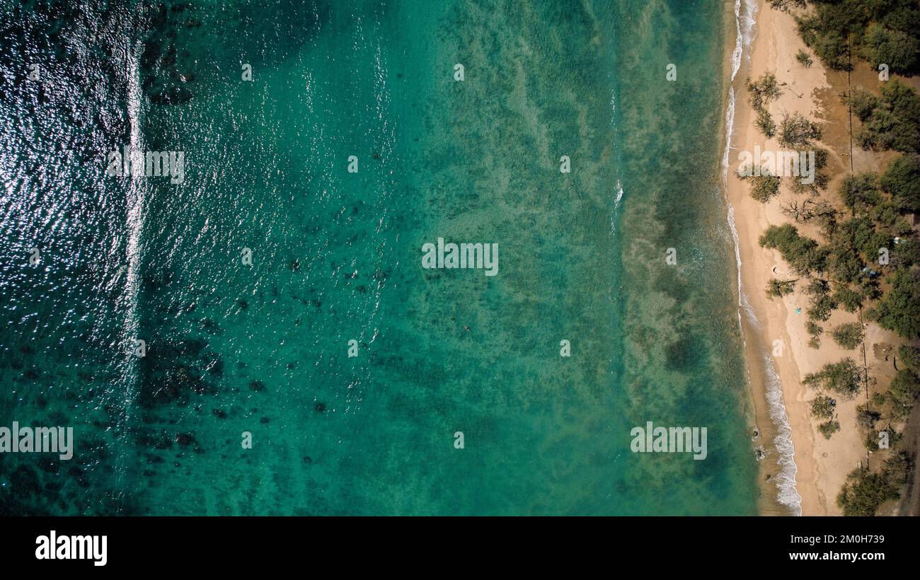 Images de Drone aérienne de Hidden Gem de Maui : Whale Lookout Beach Banque D'Images