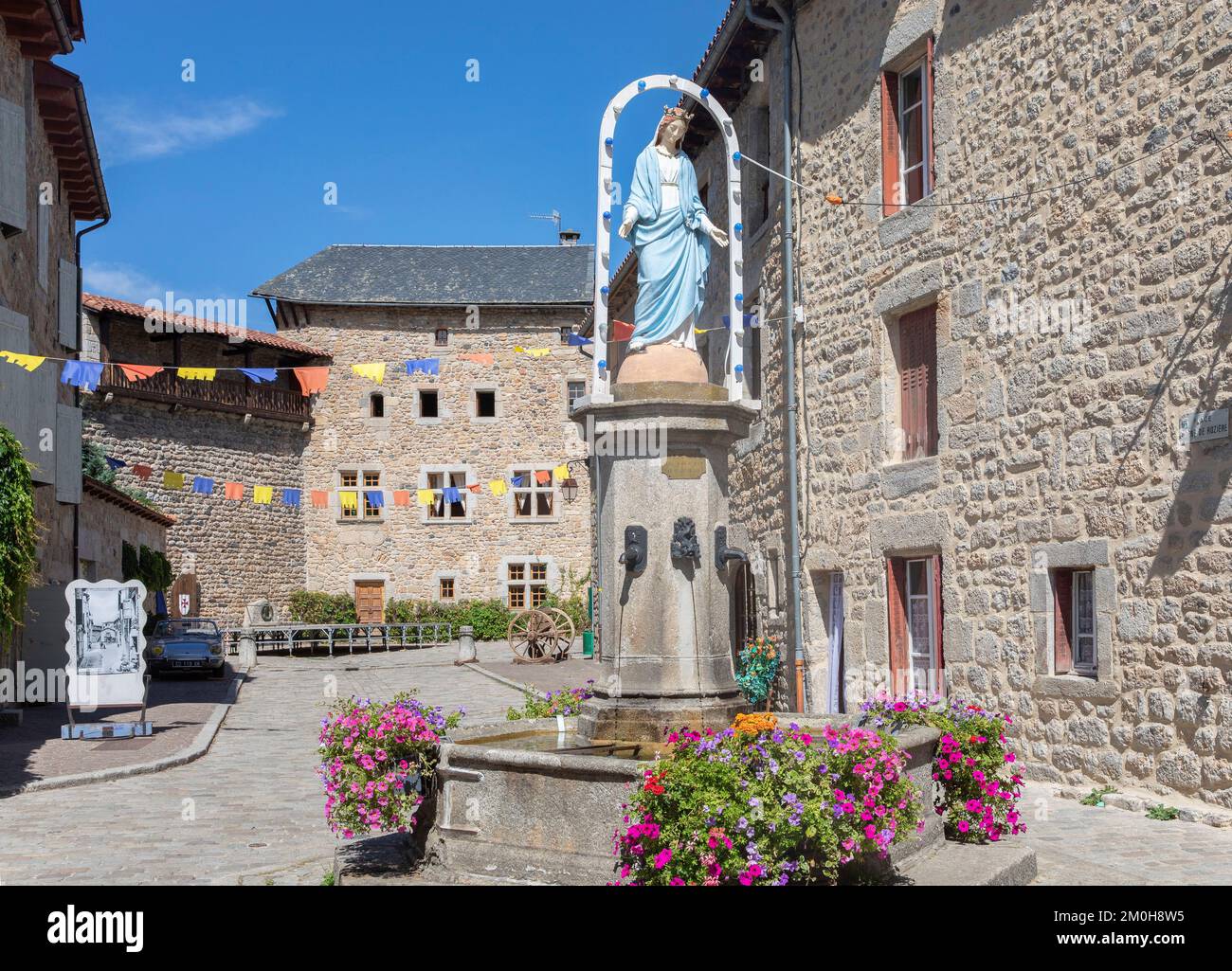 Le malzieu ville Banque de photographies et d’images à haute résolution