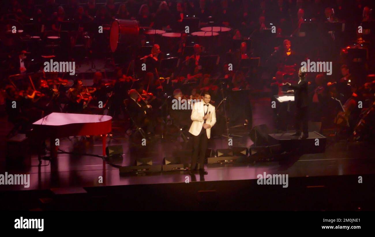 Anaheim, Californie, États-Unis 4th décembre 2022 le chanteur d'opéra Matteo Bocelli se produit en concert au Honda Center on 4 décembre 2022 à Anaheim, Californie, États-Unis. Photo par Barry King/Alay stock photo Banque D'Images