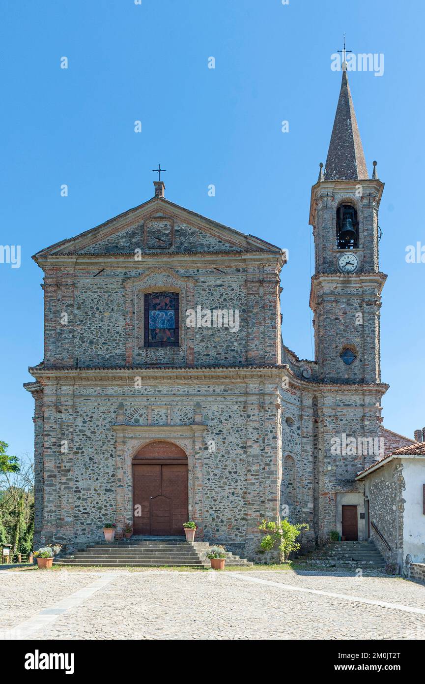 borgo village : église principale, piana crixia, italie Banque D'Images