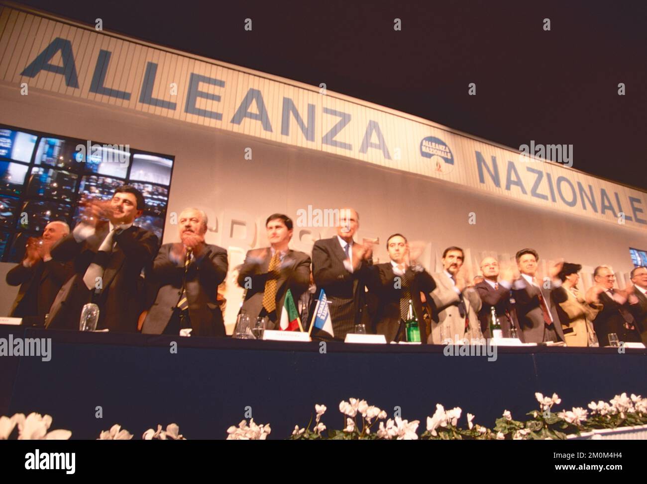 Politiciens italiens de droite , Alleanza Nazionale, parti, congrès, Fiuggi, Italie, 1995 Banque D'Images