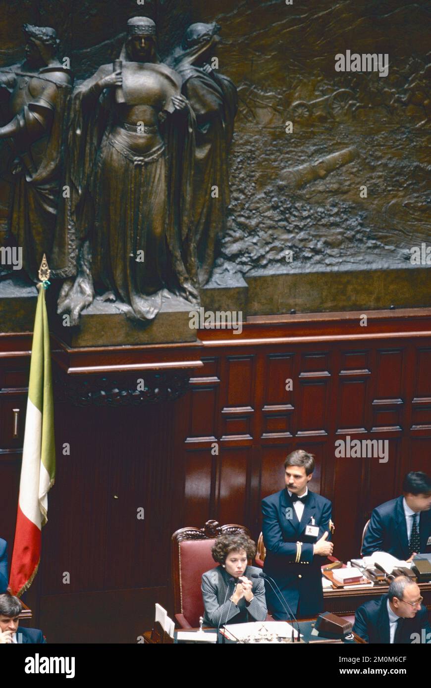 Le Président Irene Pivetti lors du vote de défiance à la Chambre des représentants italienne, Rome, Italie octobre 1995 Banque D'Images