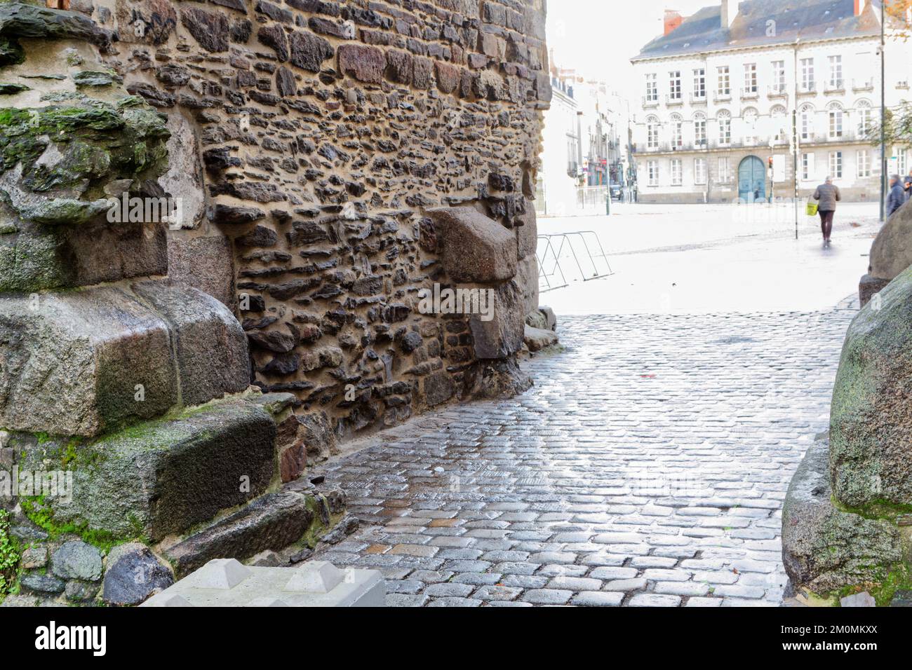 Vestiges des bordures de la porte romaine (270AD) de Condevicnum (aujourd'hui Nantes) vers Angers, détail de la porte Saint-Pierre (porte Saint-Pierre), Nantes Banque D'Images