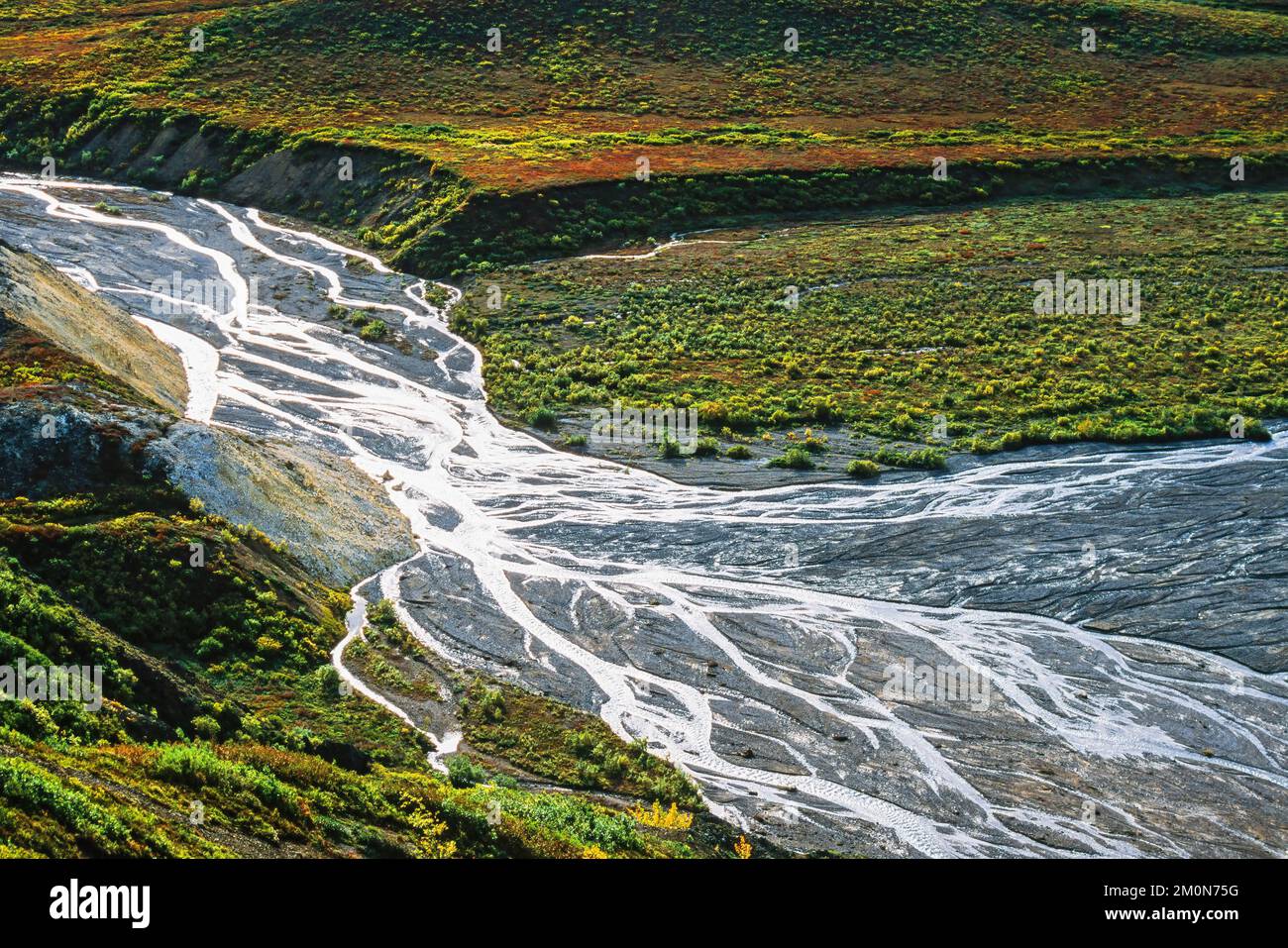 Delta de la rivière sur un plateau de montagne Banque D'Images