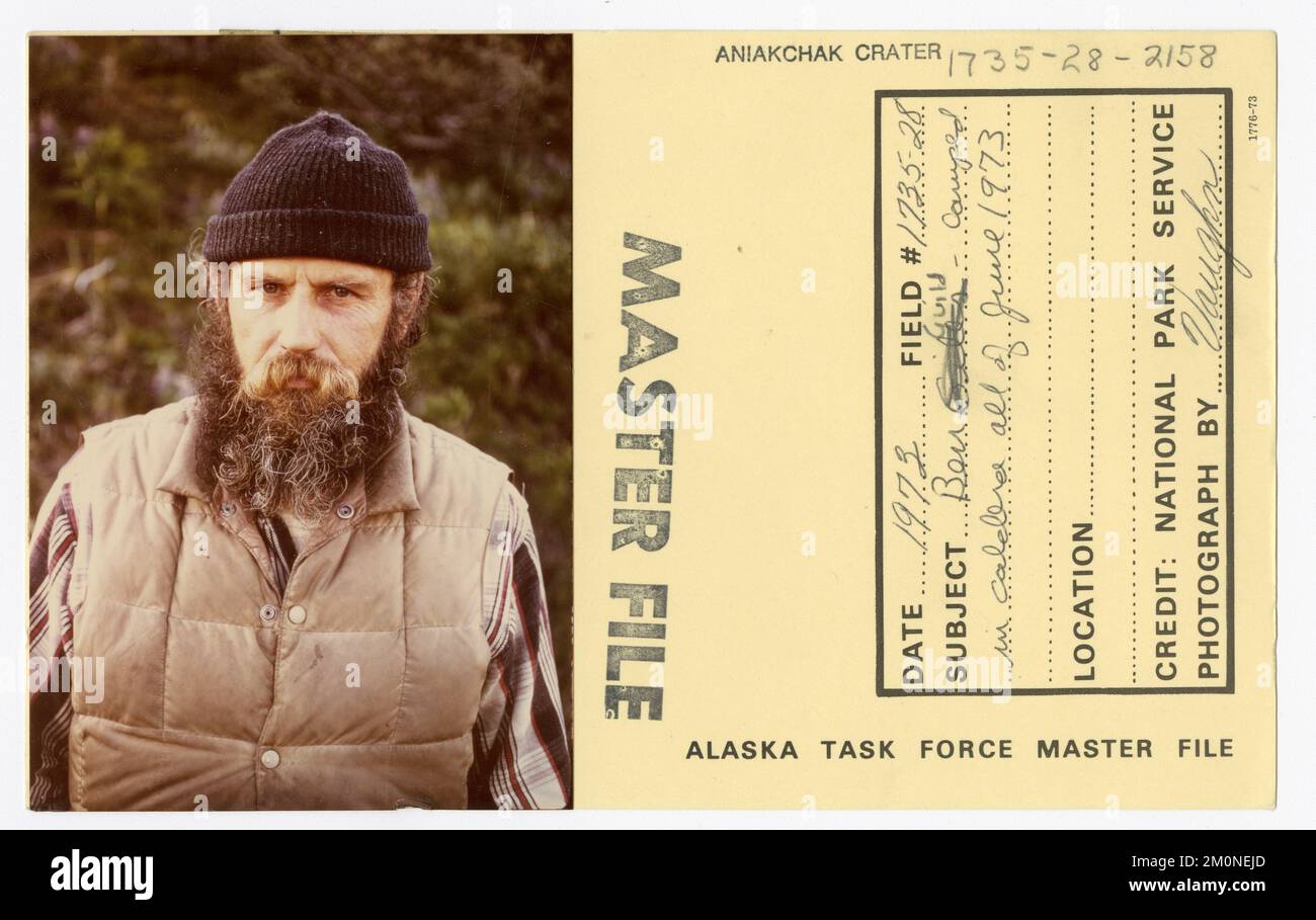Ben Guild a campé dans la caldera tout le 1973 juin. Photographies du Groupe de travail de l'Alaska Banque D'Images