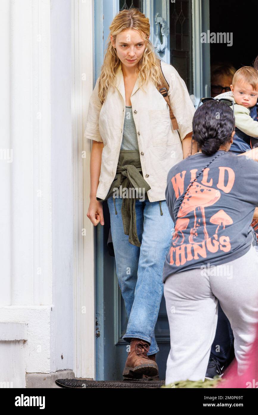Abby James Witherspoon (Smile) Masques de celebrites